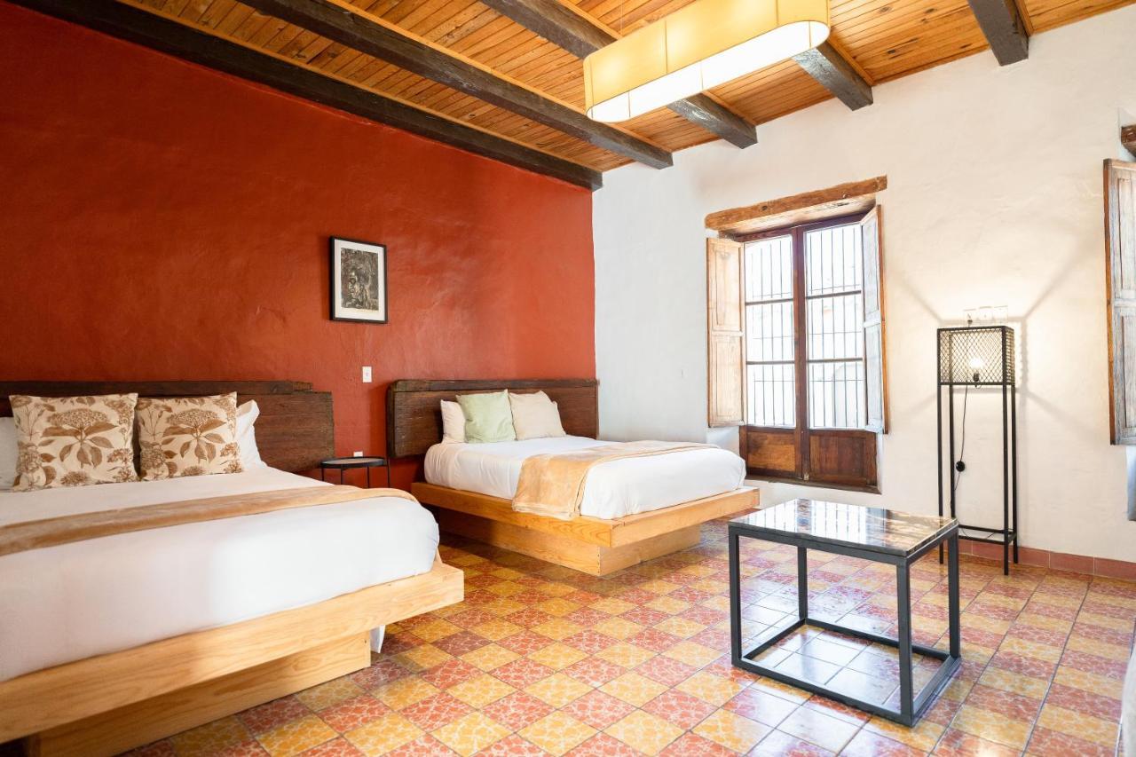 Hotel Casa I. Madero Tapalpa Esterno foto